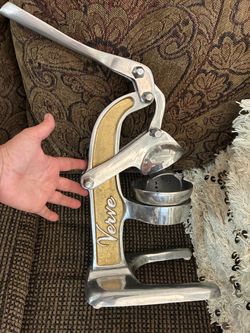 Verve Manual Citrus Juicer Press
