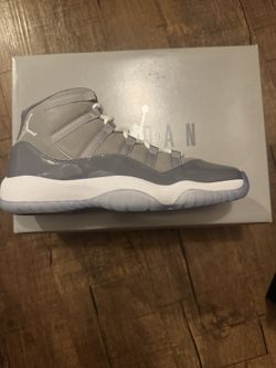 Jordan 11 - Cool Grey