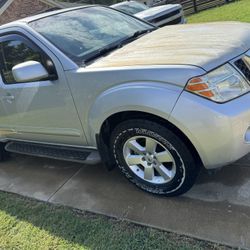 2012 Nissan Pathfinder 