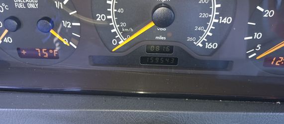 Mercedes-Benz c(contact info removed)