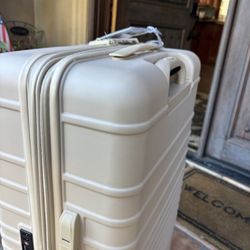 Beis Medium Check In Bag