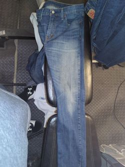 Levis jeans 32/32