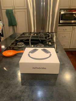 2026 AirPods Max 2 - Midnight (Black) USB-C - Brand New Sealed