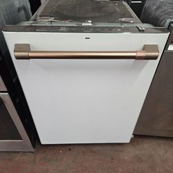 G.e.  café Dishwasher  White With Bronze Handle