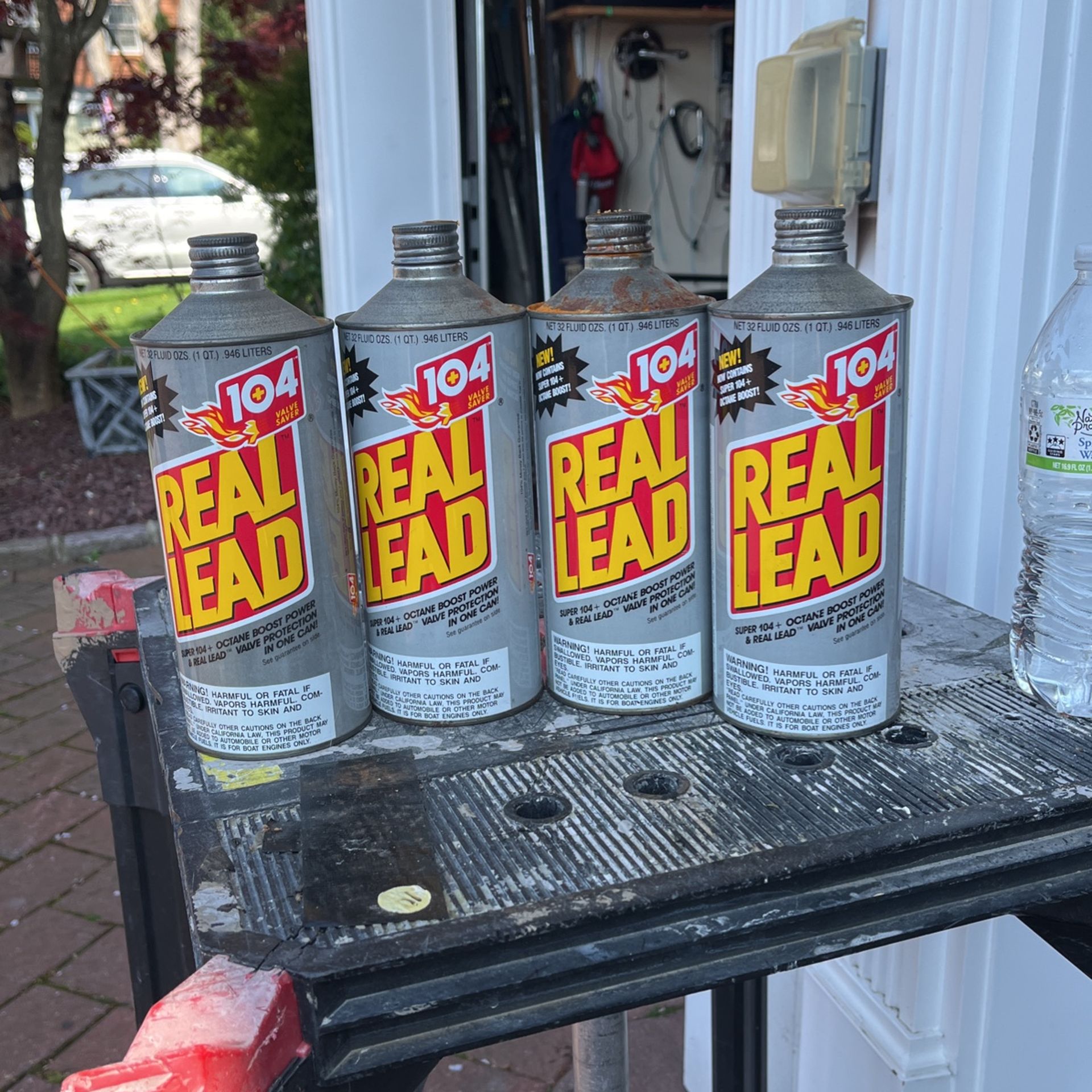 REAL LEAD SUPER 104 OCTANE BOOST POWER AND REAL LEAD VALVE PROTECTION IN ONE CAN