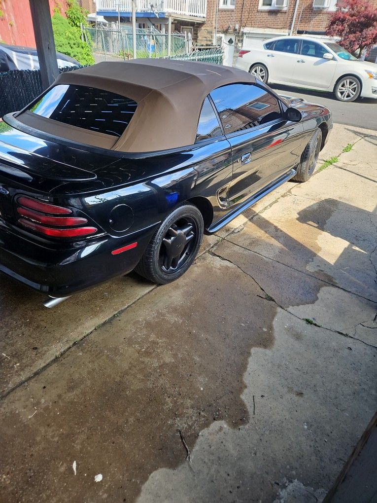 1995 Ford Mustang