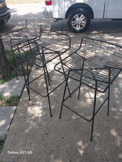 Wire mesh outside high chairs
