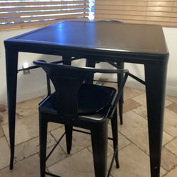 Black industrial table, 2 Chairs