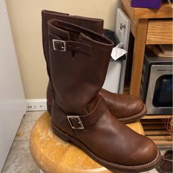 Redwing Heritage Engineer 11 Inch Amber Boots