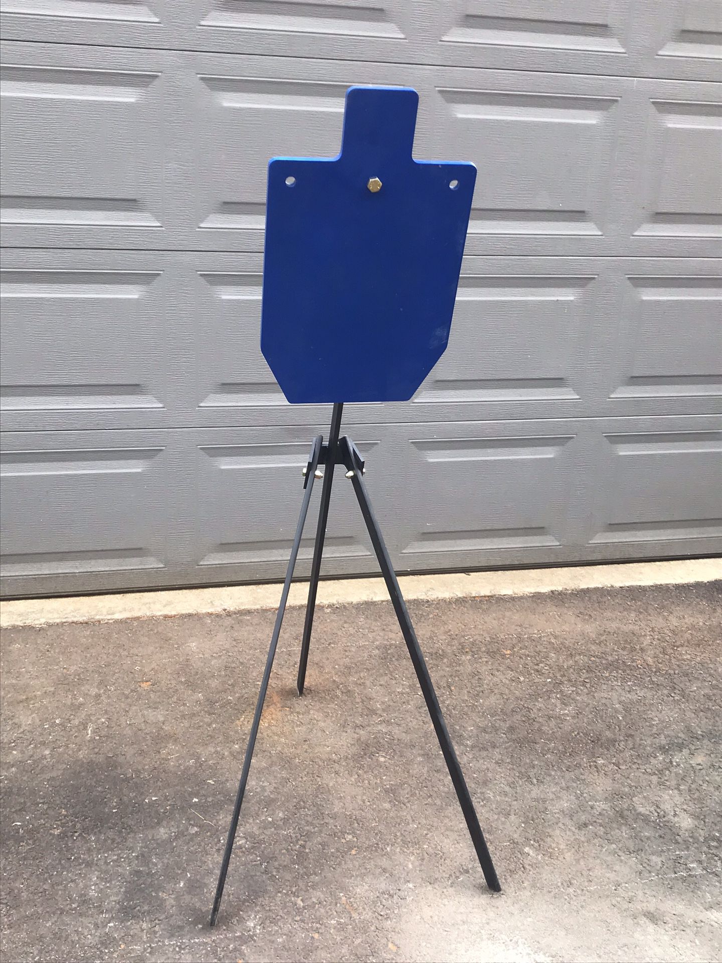 AR500 silhouette target and stand