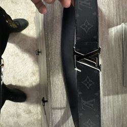 Louis Vuitton belt