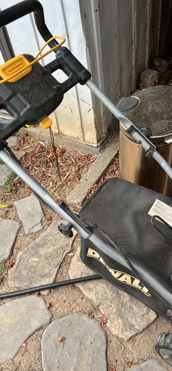 Dewalt DEWALTFLEXVOLT 1x60V MAX 21 in.​ Cordless Battery Powered Push Lawn Mower Kit