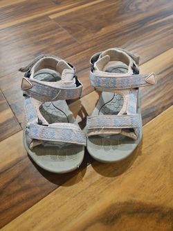 Girl's Sandals Size 1