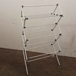 Tall Drying Clothes Rack Pickup Between 2:00-10:45 Rainbow/charleston Cash Only Read Description 