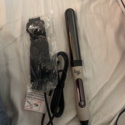 Lange Curling Iron With Heat Glove, Never Used 