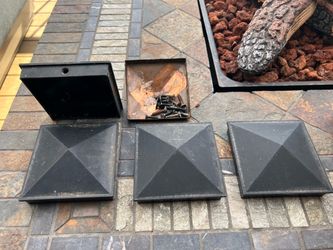 4x4 post toppers (black)
