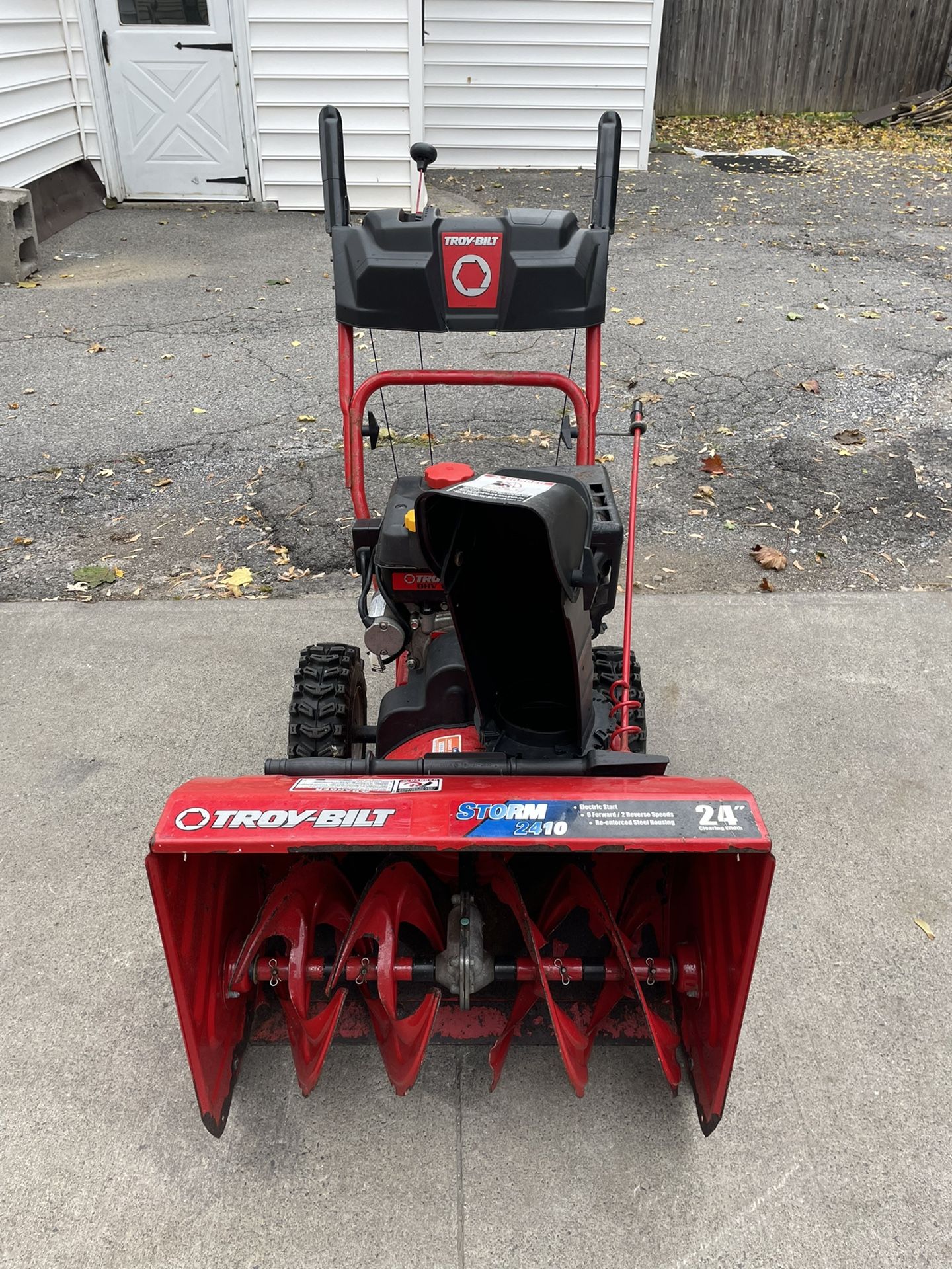 Snow Blower 