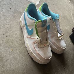 Nike Air Force 1 LV youth