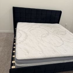 Month Old King Size Bed