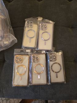 iPhone 14 Pro Max Mag Safe Case Lot Of 19