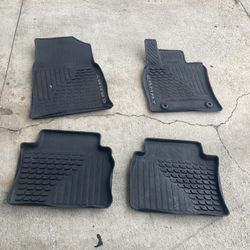Toyota Camry All Weather Floor Matts