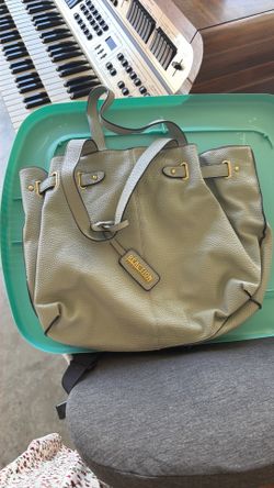 Keneth Cole bag