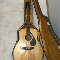 Vintage 1979 Yamaha FG335 Mint Condition 