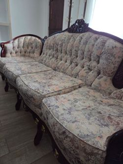 French Luis xv sofa  $200 firm