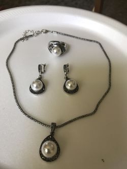 Beautiful Jewelry Set