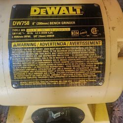 Grinder DeWalt Dw758