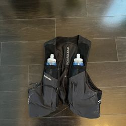 Salomon Hydration Vest Size Xl