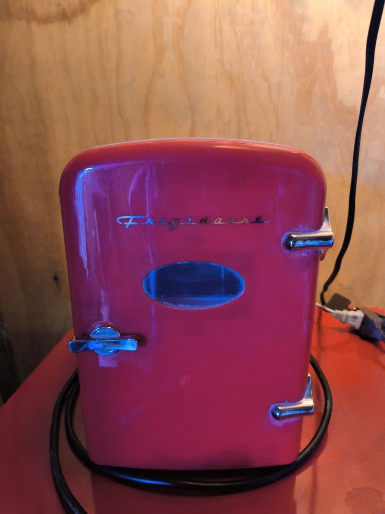 Mini Fridge
