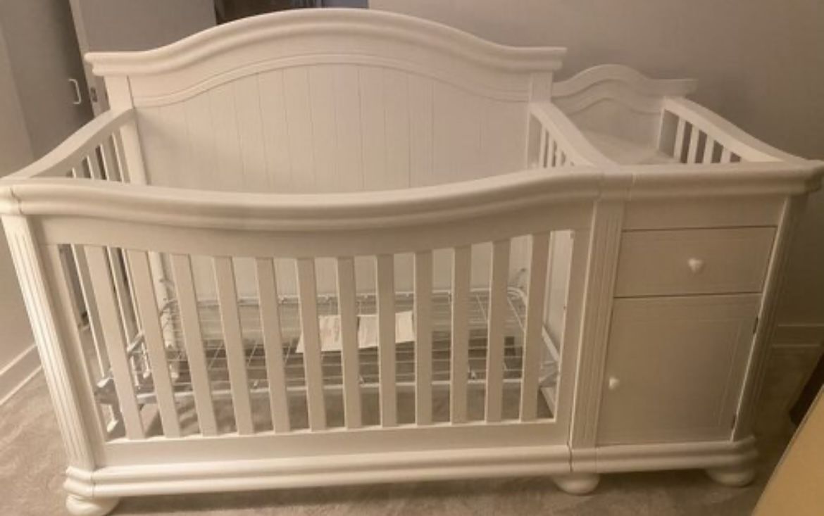 Convertible Crib/toddler Bed