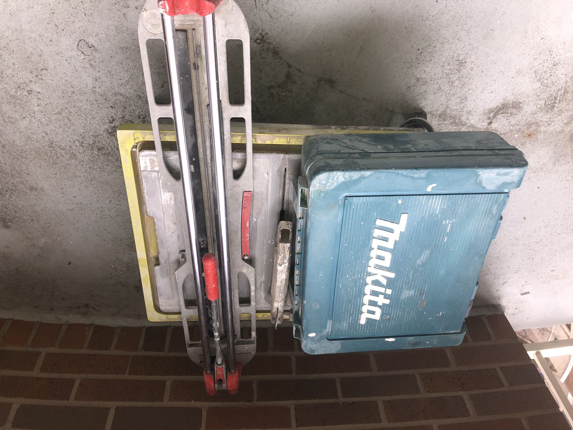 Tile cutter, wet saw, and makita hammer drill