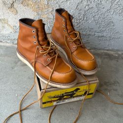 Red Wing Men’s Boots Size 9.5