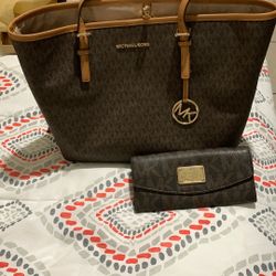 Michael Kors And Wallet 