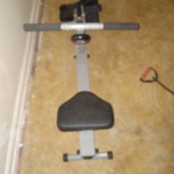 Rowing machine great condition