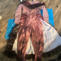 Disney Outfit
