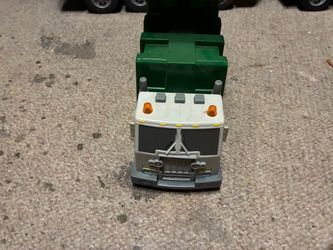 Used the tonka garbages truck/works