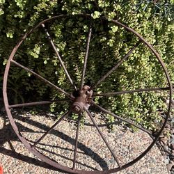 Antique wagon wheel vintage metal yard art steel rustic large garden decoration