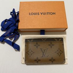 Louis Vuitton Monogram Reverse Cardholder