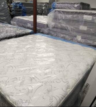 Brand New Queen Size Mattress and Boxspring Bed Set 