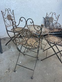 Mini Bistro Set Table and Chairs
