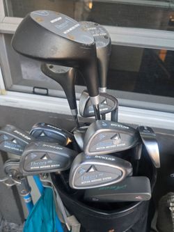 Dunlop Golf Clubs Set Complete With vintage bag