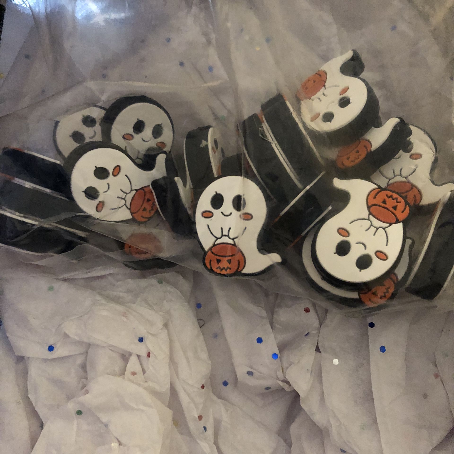 Adorable Trick Or Treating Ghost Focal Beads