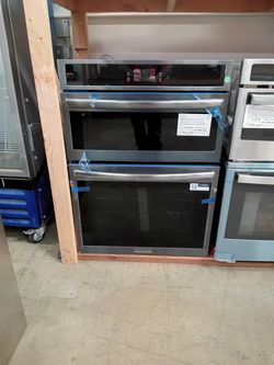 Built in wall oven