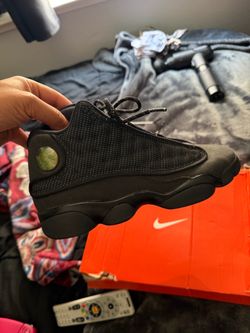 Jordan 13 size 6 men’s 105$