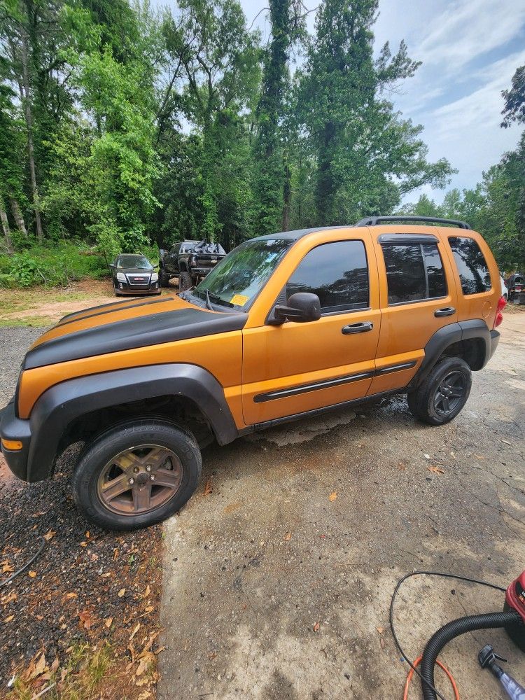 2004 Jeep Liberty