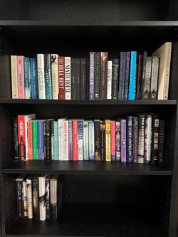 Large Mixed Fiction Books - Most Like New - Romantasy/Fantasy/Fiction