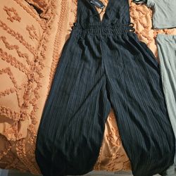 Brand New Women's Clothes 